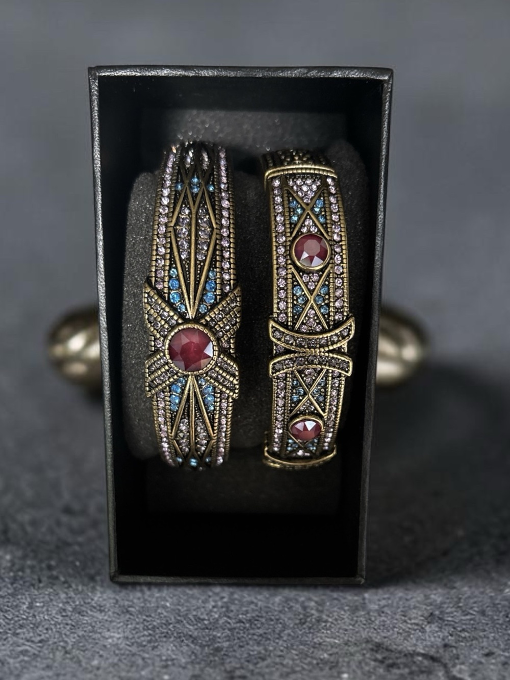 Heidi Daus "Tapered X" Stackable Hinged Bangle Bracelets Authentic 2-Pc S/M NEW